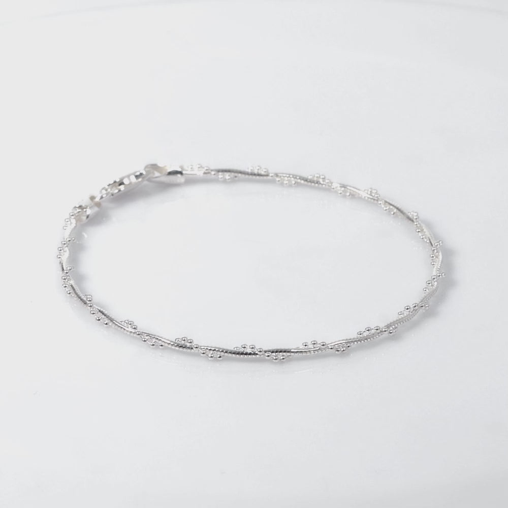 Load video: 925 Sterling Silver Silk Dot Bracelet 7 Inches For Women